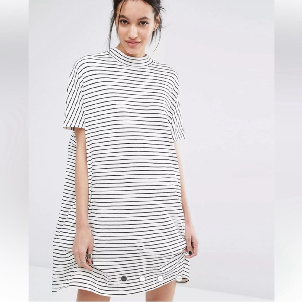 Just Female NEW XS Nora Dress in White Black Stripe Short Sleeves Oversized